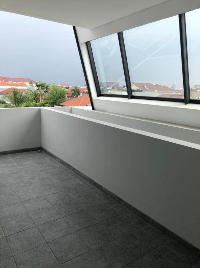Oyo Life 92770 Cozy Puri 22 Otel Cakarta Dış mekan fotoğraf