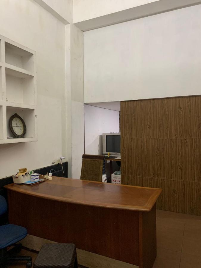 Oyo Life 92770 Cozy Puri 22 Otel Cakarta Dış mekan fotoğraf